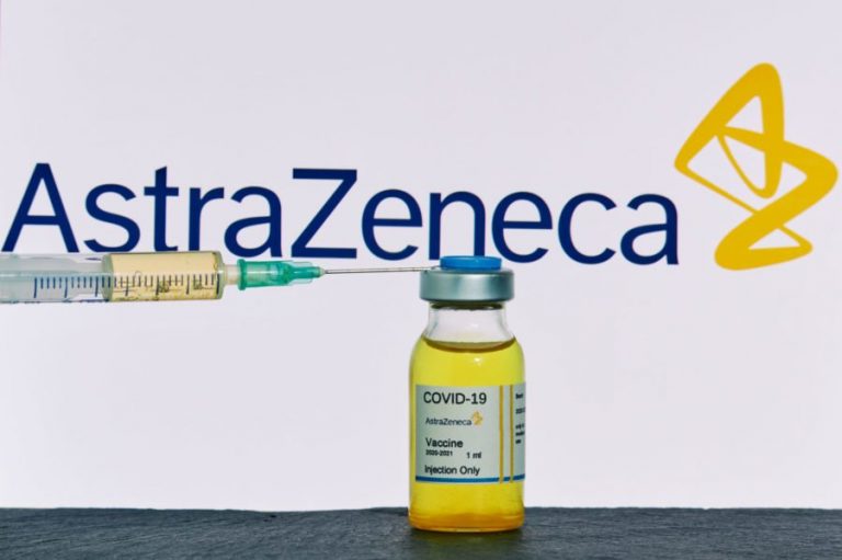 Read more about the article Αρχίζουν οι εμβολιασμοί με το εμβόλιο της AstraZeneca